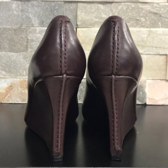 CLARKS 'Azizi Isis' Leather Wedge Pump - Picture 5 of 12